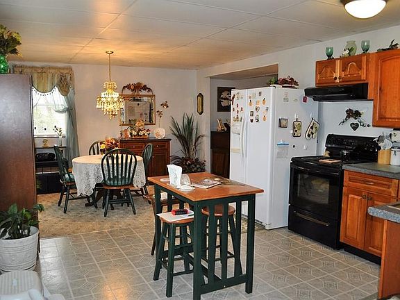 5th image of 330 Township Road 219 W