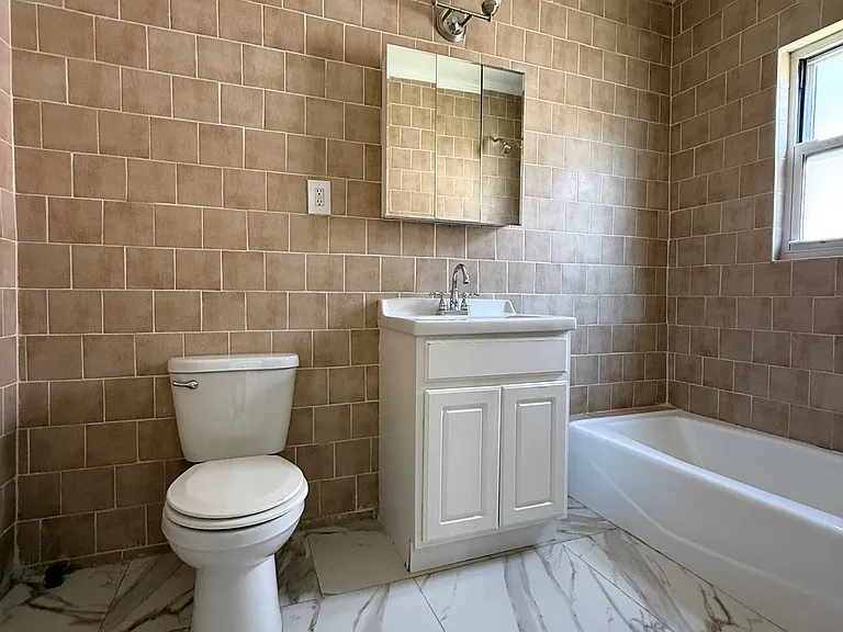 173 Pelham Rd #2 — Photo 5
