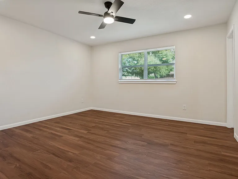3102 Chime Ct — Photo 8