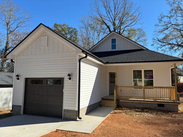 213 Carswell Dr, Anderson, SC 29624