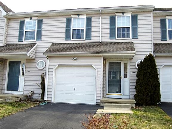 2nd image of 526 Red Bud Ct