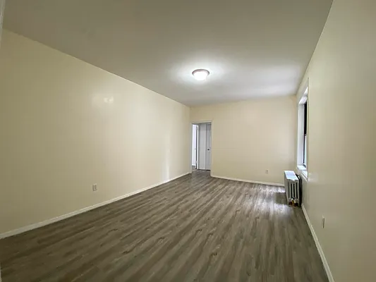 Rented by Urban Real Estate Property Group Inc | media 16