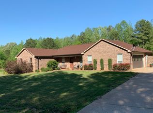 427 Ballard Rd, Lexington, TN 38351