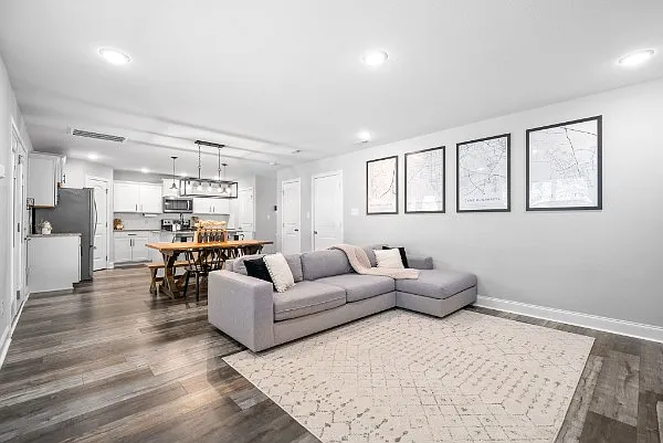 4 bed, 1781 sqft, $2,250 — Photo 3