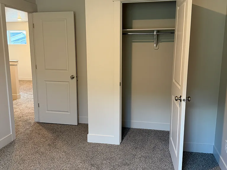 4013 S Woodland Ave — Photo 21