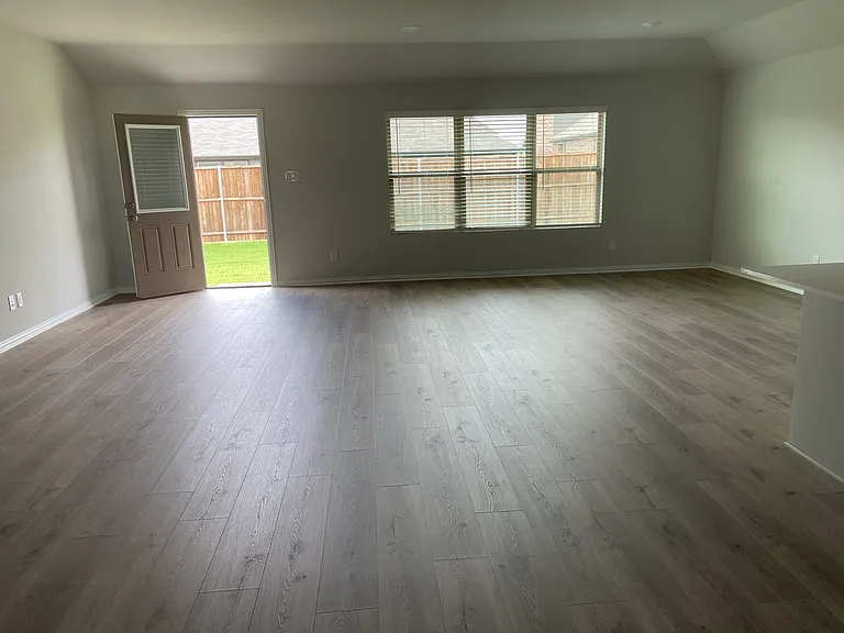 612 Tinsley Meadows Dr — Photo 9