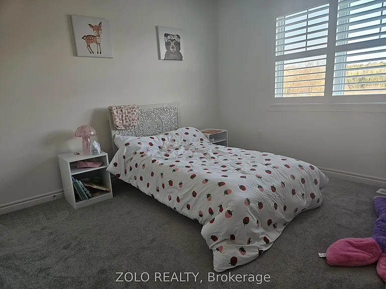 496 Trevor St — Photo 14