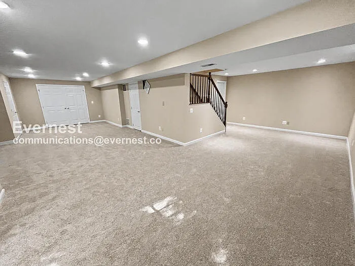 8 Sarrington Ct — Photo 15
