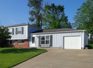 3340 Lyric Ln, Quincy, IL 62301