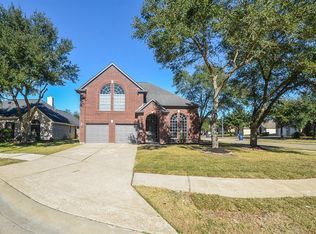 7002 Clustering Oak Ct, Richmond, TX 77407