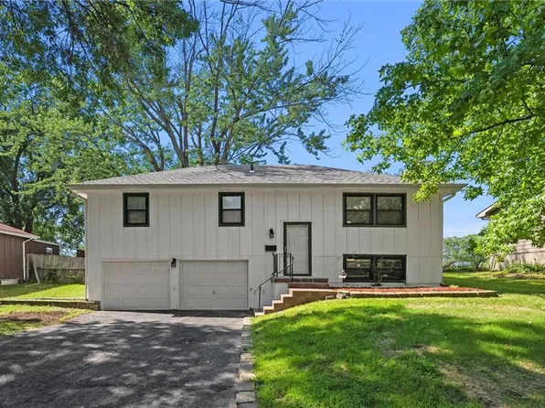 7600 E 52nd Ter, Kansas City, MO 64129