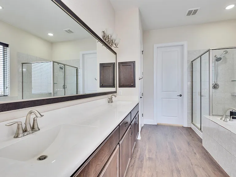 14208 Tyburn Trl — Photo 10