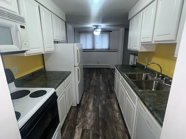 355 Village Blvd N — Photo 9