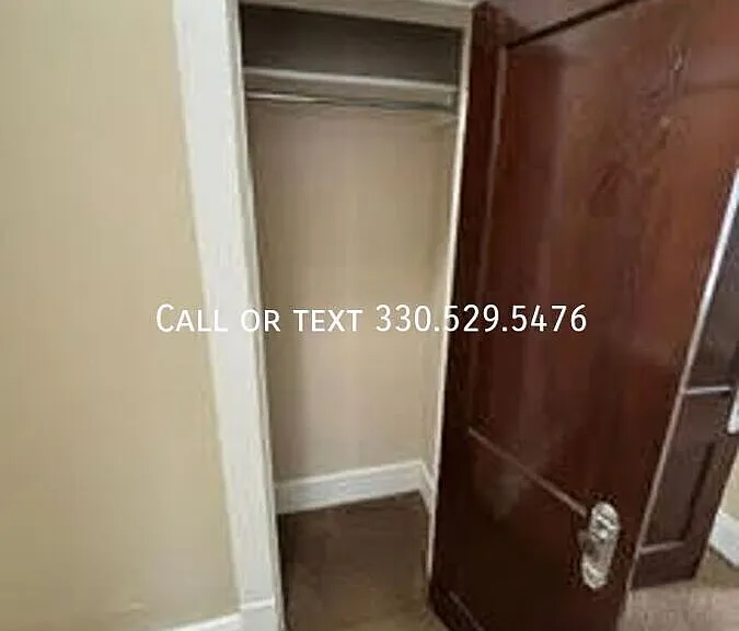 12933 Clifton Blvd — Photo 27