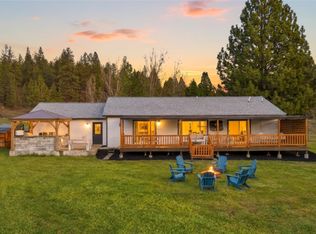 160 Log Cabin Ln, Stevensville, MT 59870