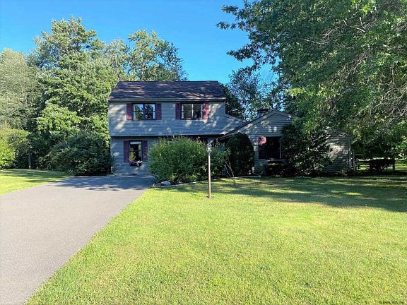 2nd image of 629 Timberside Ct