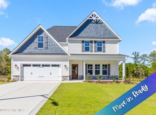 3898 Blackhills Rd, Fayetteville, NC 28311