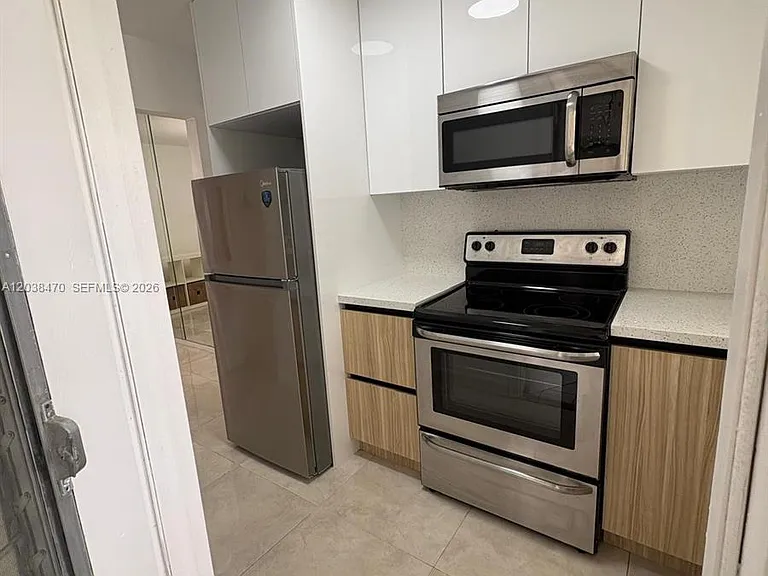 541 Blue Heron Dr #215 — Photo 6