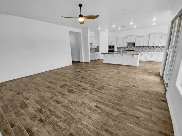 3445 E Ridge Route Rd APT 2, Eagle Mountain, UT 84005