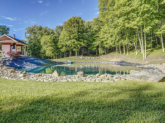 12th image of 167 Tailwater Rd