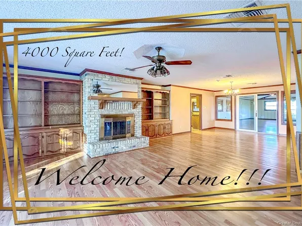 310 E Park Manor Dr, Lake Charles, LA 70611