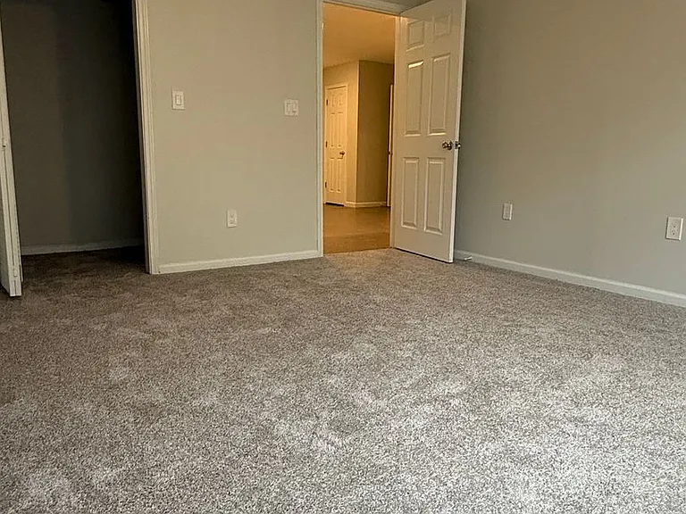 4159 Steck Ave — Photo 10
