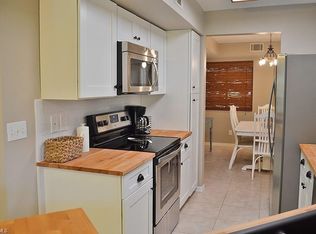 191 Bennington Dr #126, Naples, FL 34104
