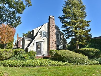 71 Chester Avenue, Garden City, NY, 11530