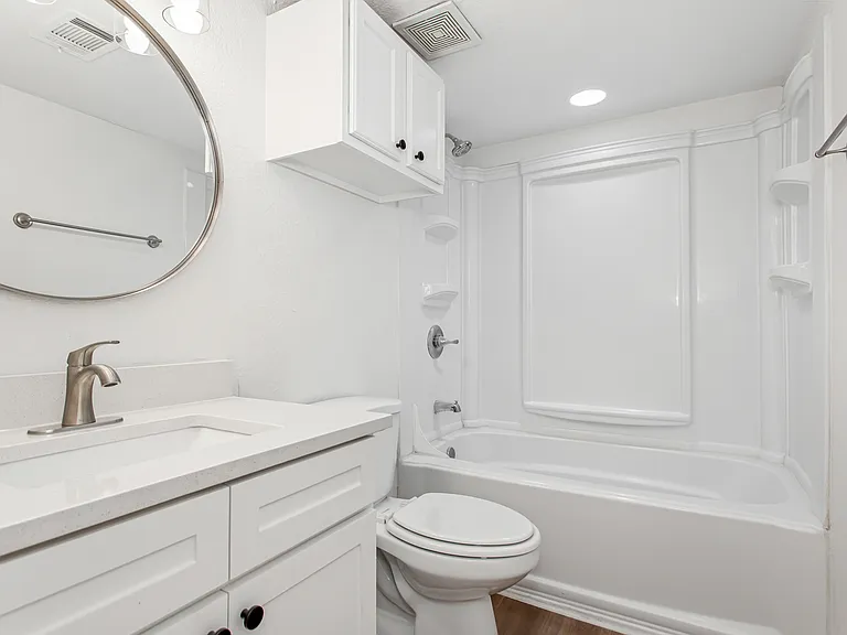 1901 N Fitzhugh Ave #19 — Photo 14