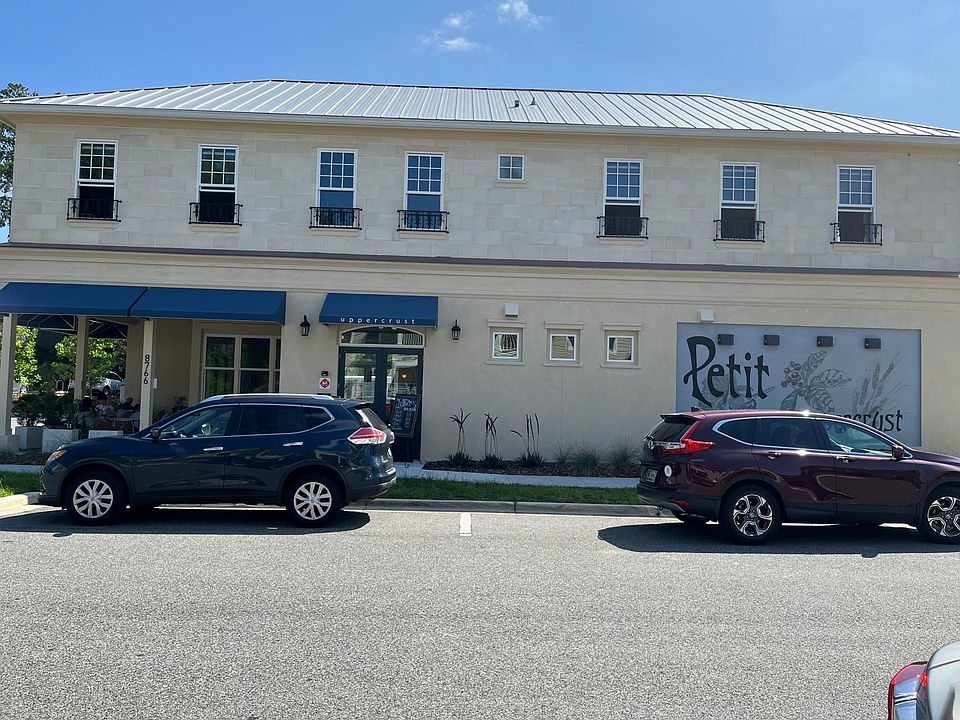 Apartment on entire second floor