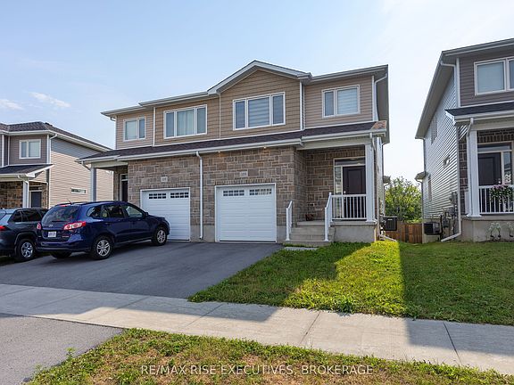 4th image of 1233 Max Cres