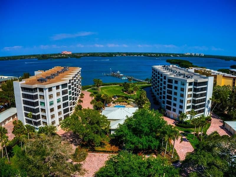 8735 Midnight Pass Rd Sarasota, FL, 34242 - Apartments for Rent | Zillow