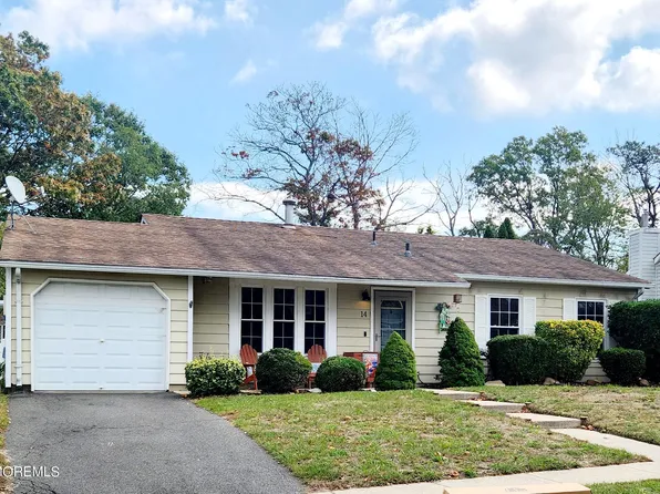 14 Sextant Drive, Barnegat, NJ 08005