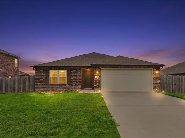 4206 Lexington Ave, Bentonville, AR 72713