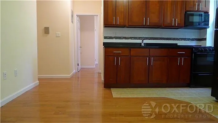 Rented by Oxford Property Group | media 3