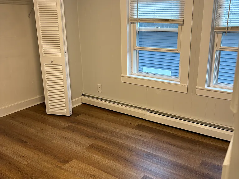 15 Bennett St #2 — Photo 11