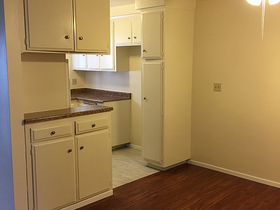 Dining area looking into kitchen