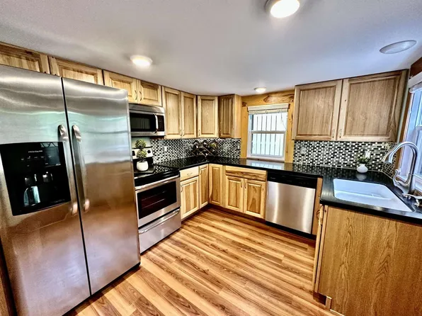 10622 North Watts Springs Park Road, Edgerton, WI 53534
