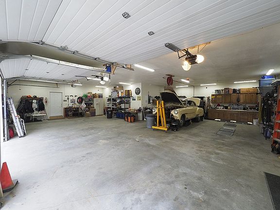 Huge Garage
