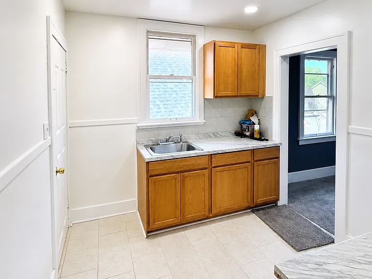 5627 Brandon St #2 — Photo 3