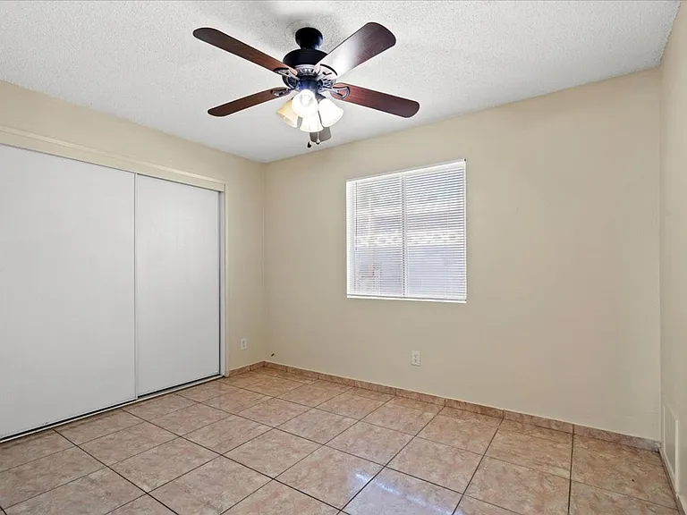 3421 E Twining Ave — Photo 19