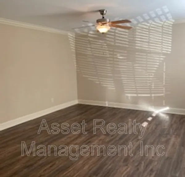 4730 Forest Landing Way — Photo 5