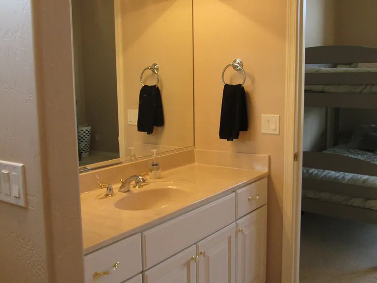 5745 E Sunset Point Dr — Photo 31