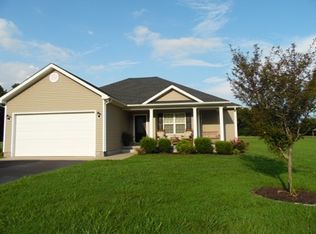 7008 Old Greenhill Rd, Bowling Green, KY 42103
