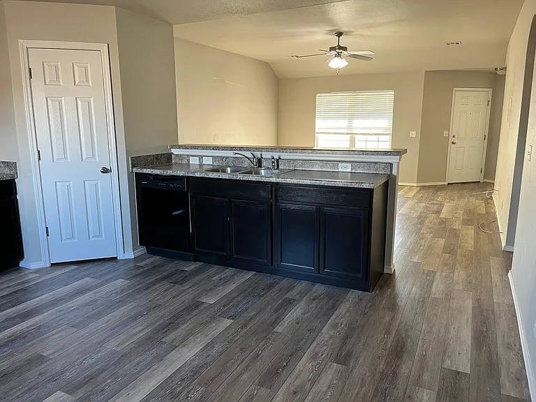 6604 N 128th Ct E — Photo 12