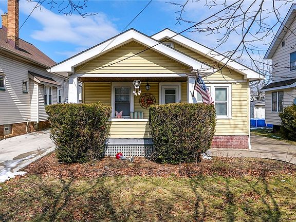 2nd image of 3106 Hillcrest Ave