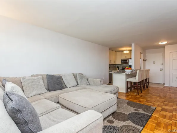 1841 Central Park Avenue #17K, Yonkers, NY 10710
