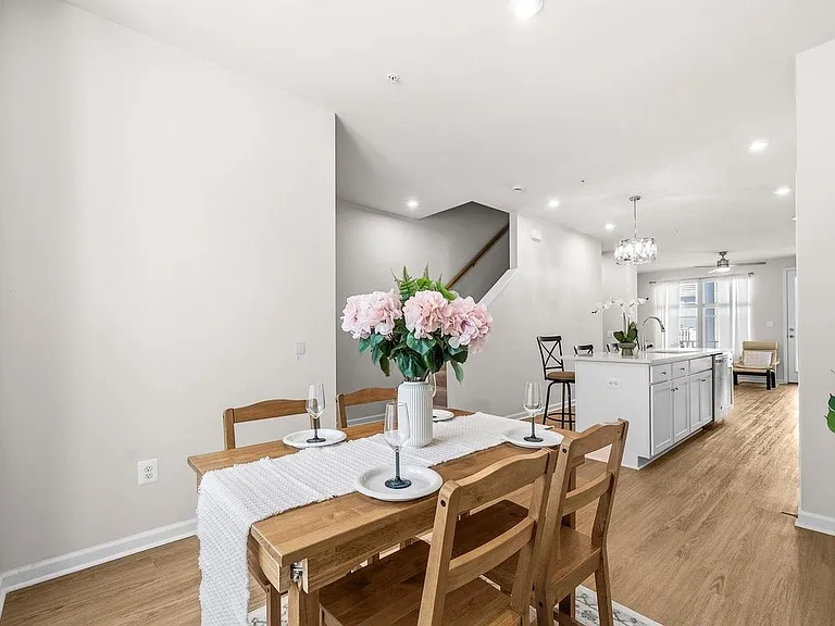3518 Stella Blue Dr — Photo 32
