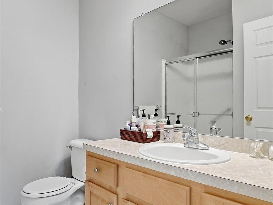 16747 Carriage Way, photo 25