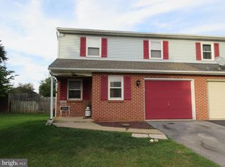 180 Linda Ter, Ephrata, PA 17522